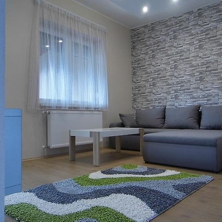 Alfa Apartman Sárvár Pokoj fotografie